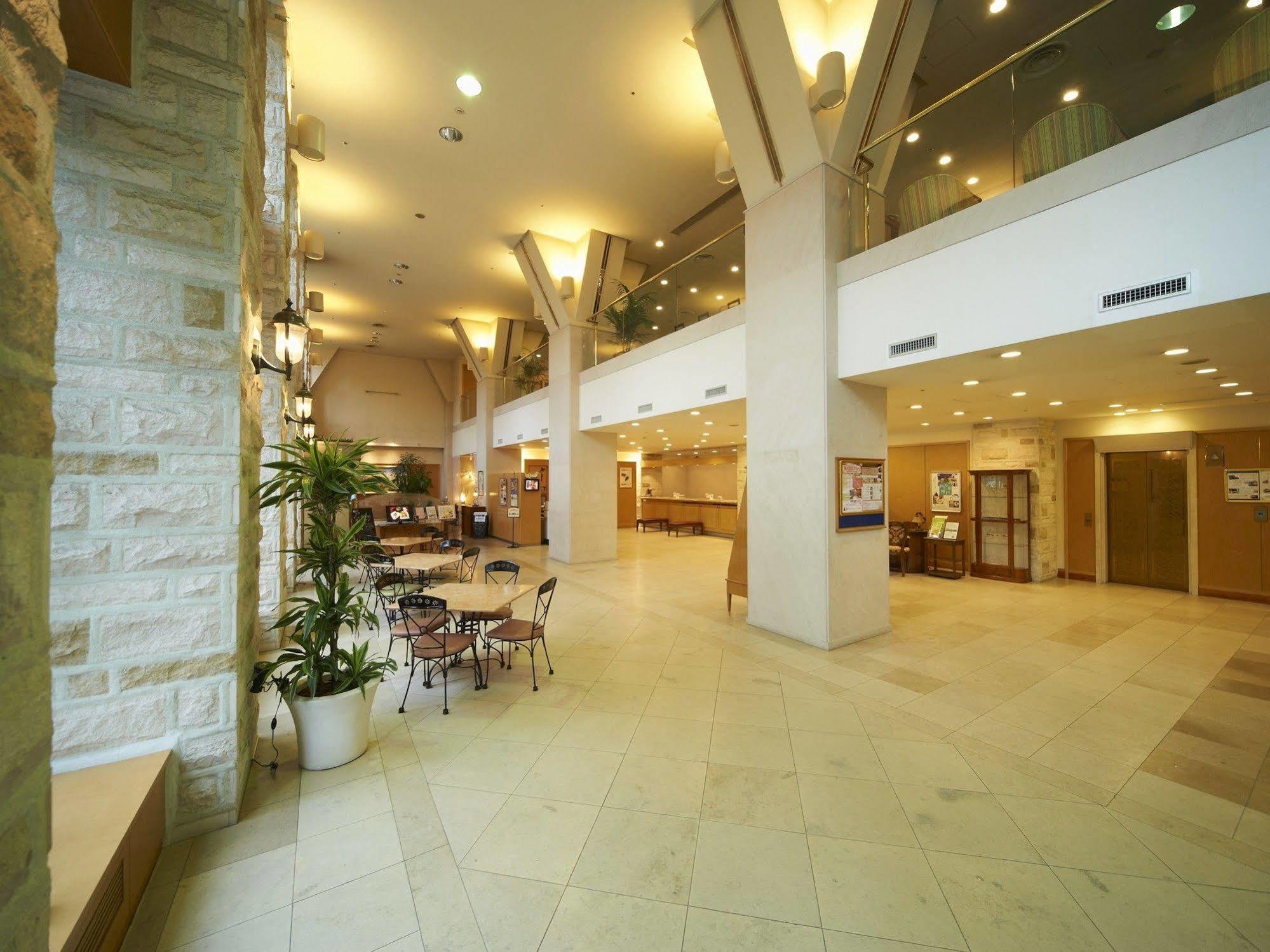 Hotel Sunroute Sopra Kōbe Esterno foto
